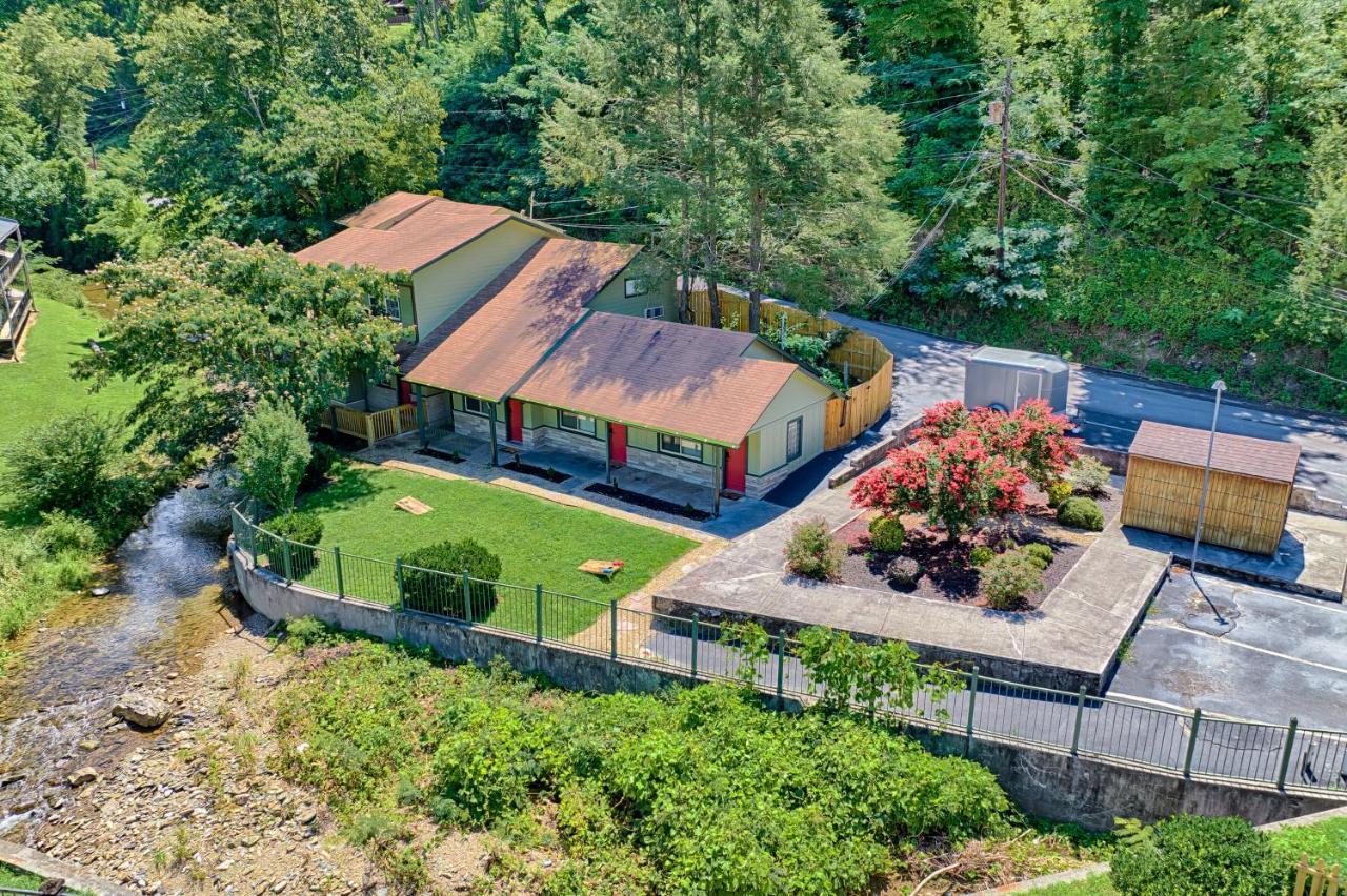 Newly Remodeled Motel In Gatlinburg! Zewnętrze zdjęcie