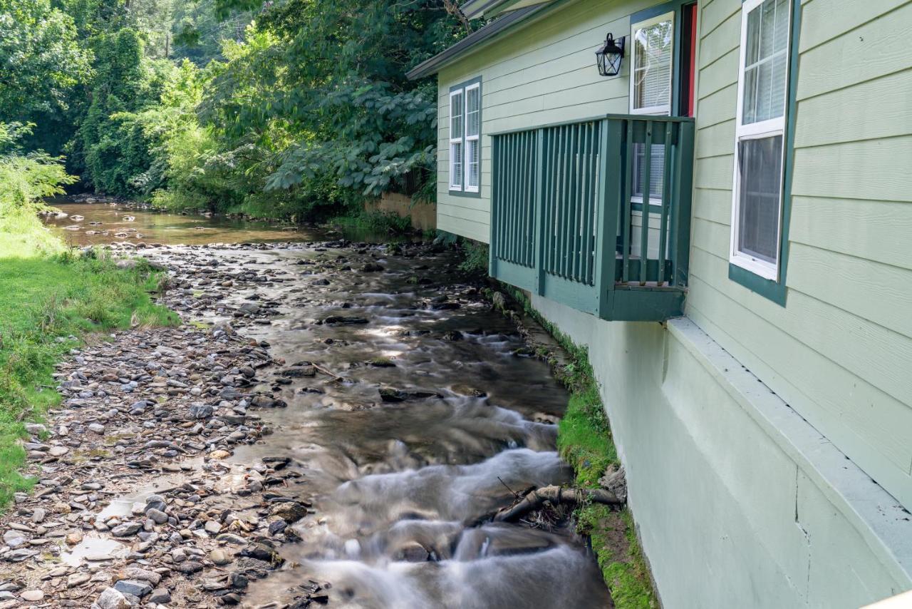 Newly Remodeled Motel In Gatlinburg! Zewnętrze zdjęcie