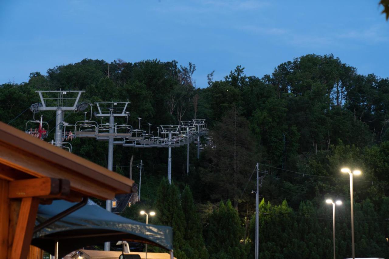 Newly Remodeled Motel In Gatlinburg! Zewnętrze zdjęcie